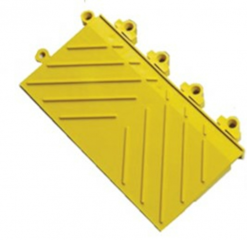 620 Yellow Male Ramp