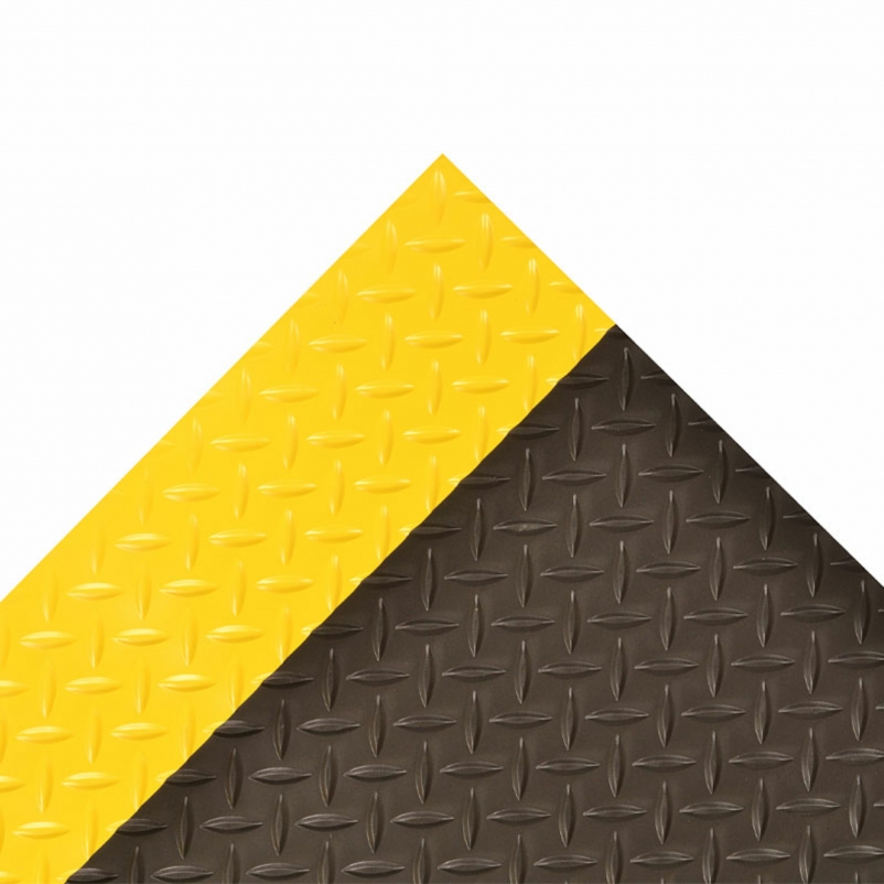 831 Black / Yellow